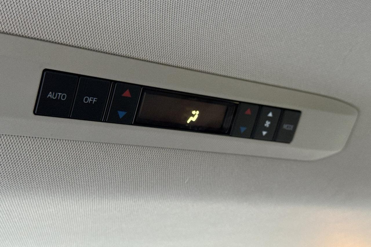 2023 Toyota Sienna XLE Roseville CA