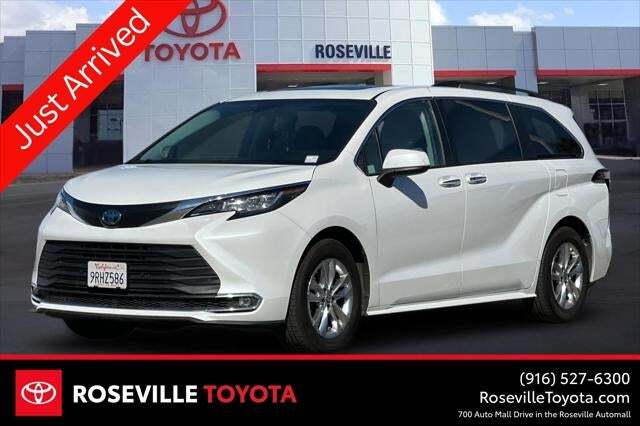 2023 Toyota Sienna XLE Roseville CA