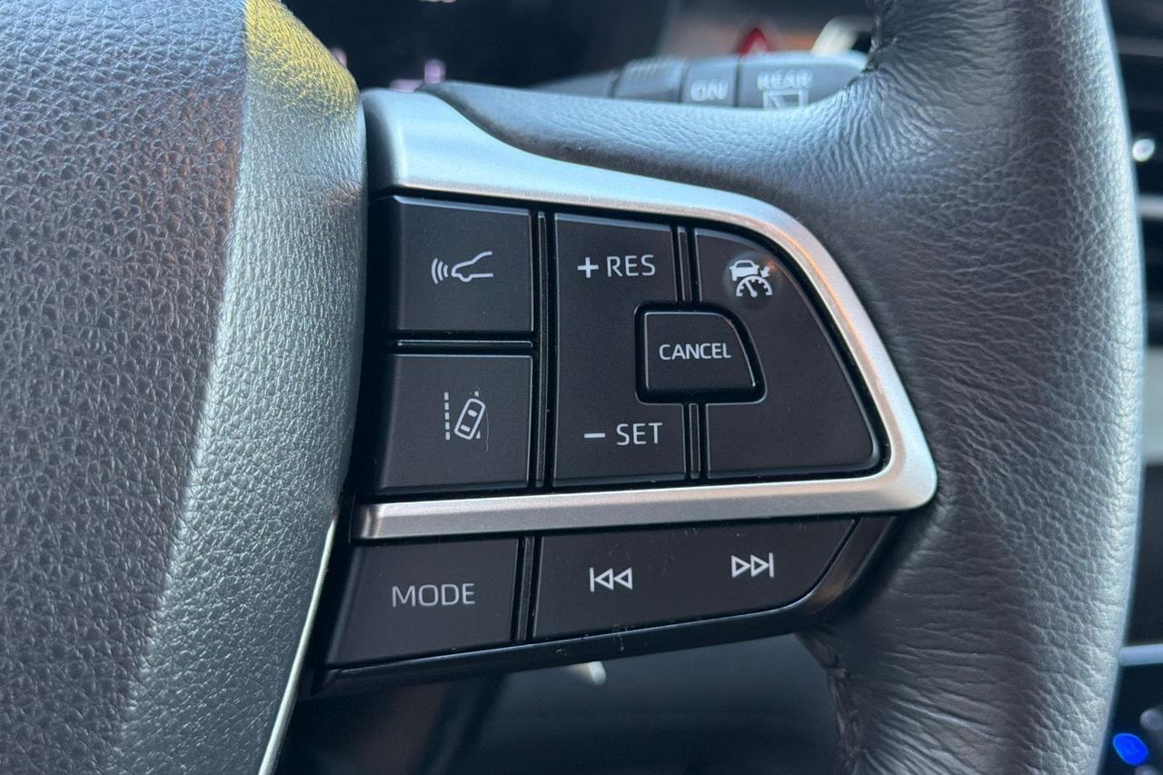 2023 Toyota Sienna XLE Roseville CA