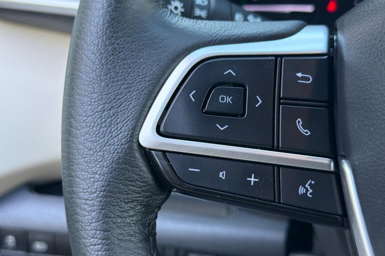 2023 Toyota Sienna XLE Roseville CA