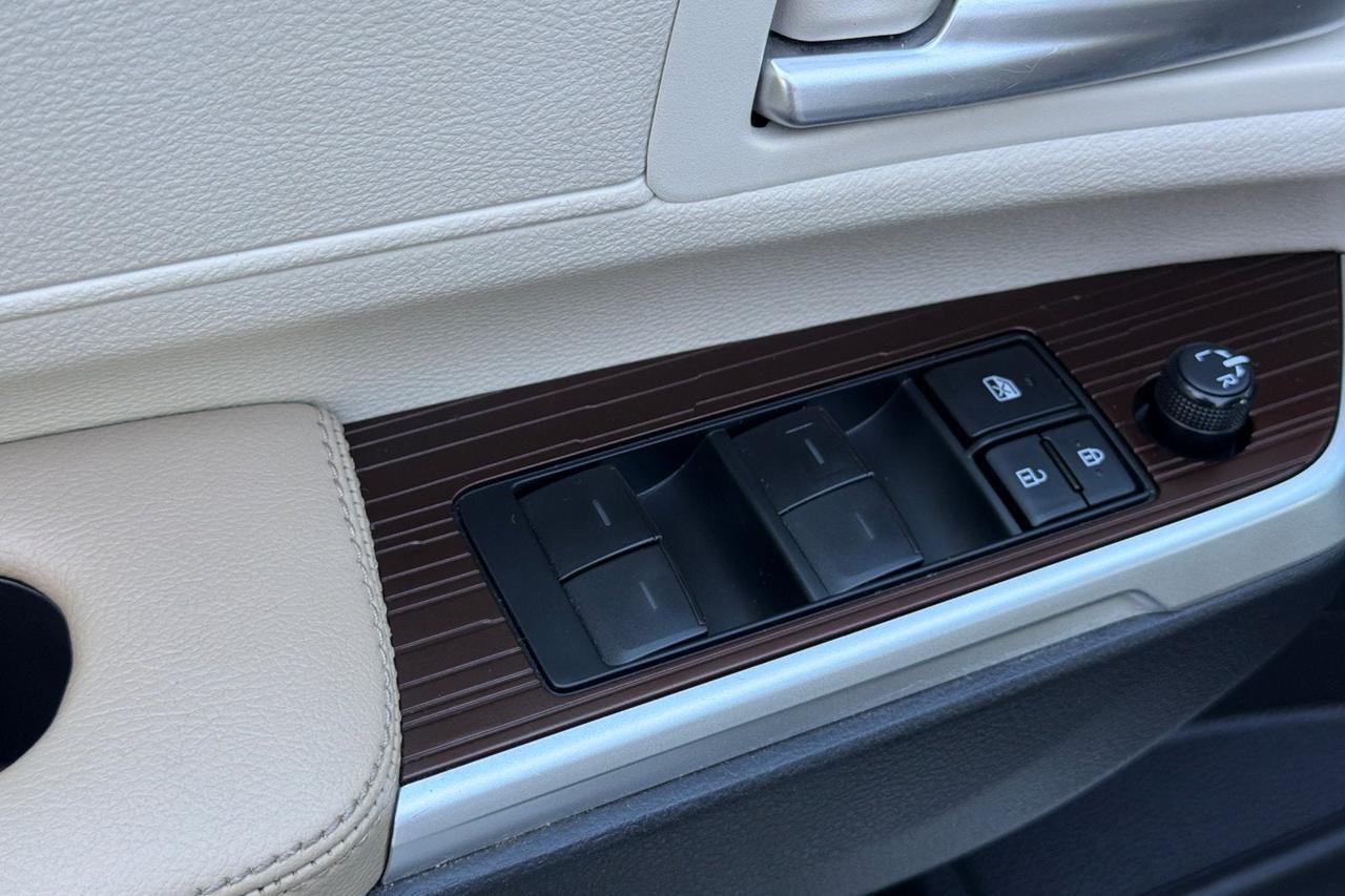 2023 Toyota Sienna XLE Roseville CA