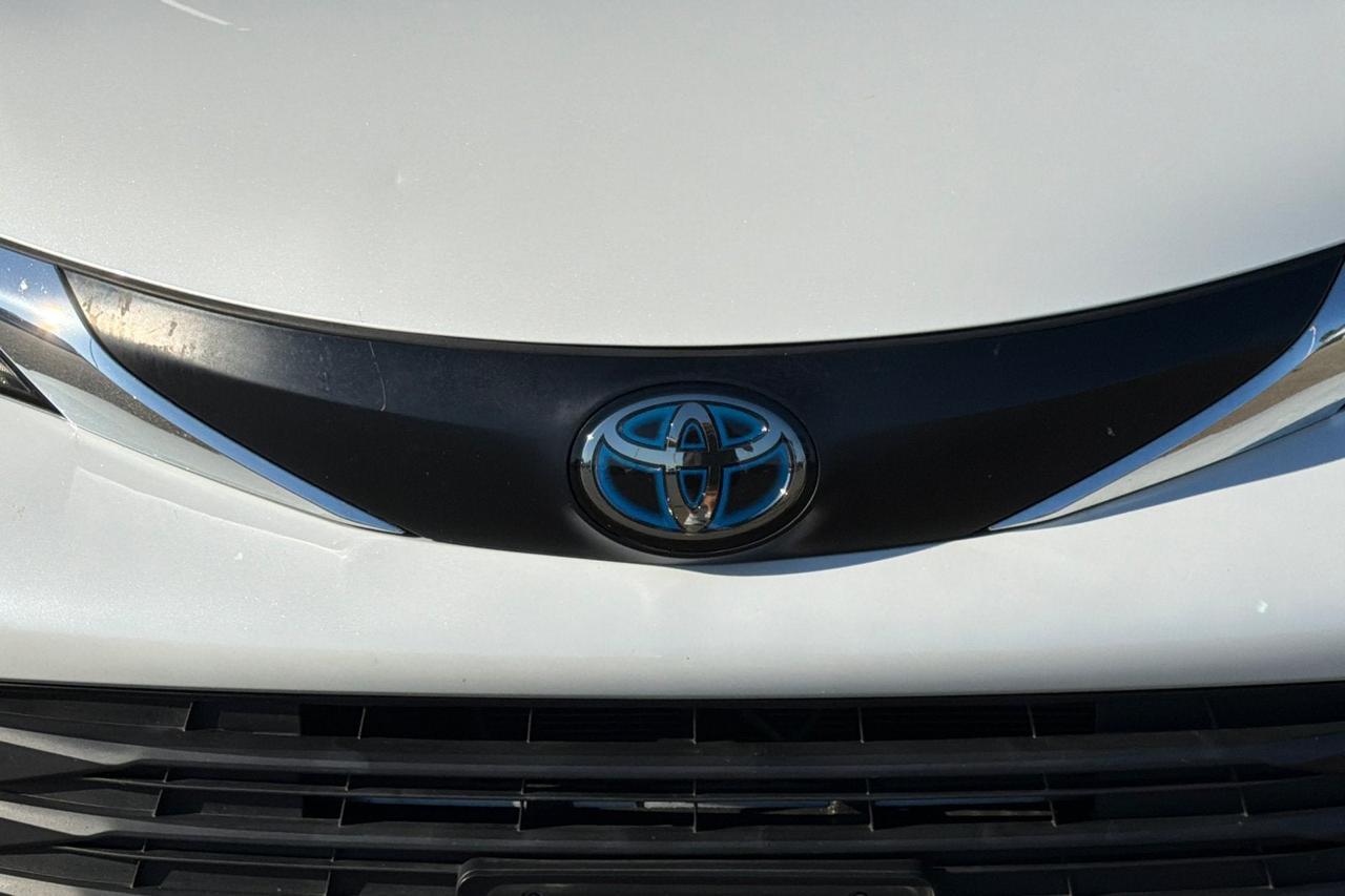 2023 Toyota Sienna XLE Roseville CA