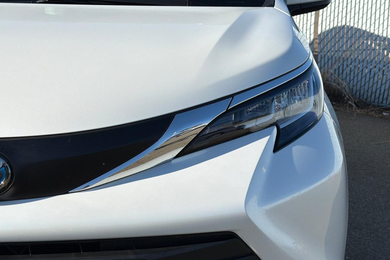 2023 Toyota Sienna XLE Roseville CA
