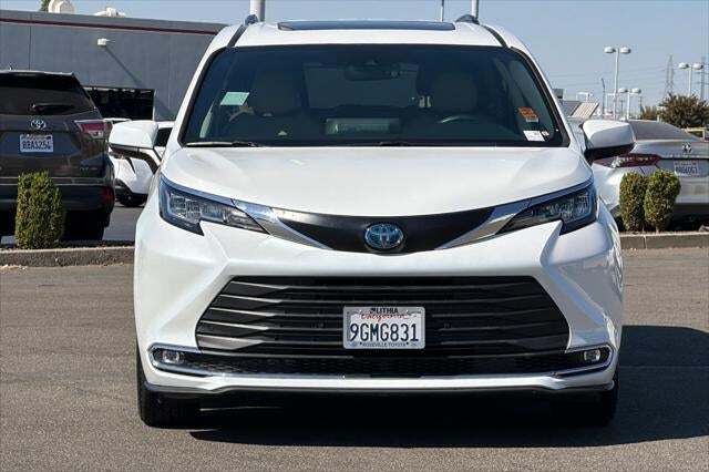 2023 Toyota Sienna XLE Roseville CA