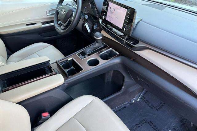 2023 Toyota Sienna XLE Roseville CA