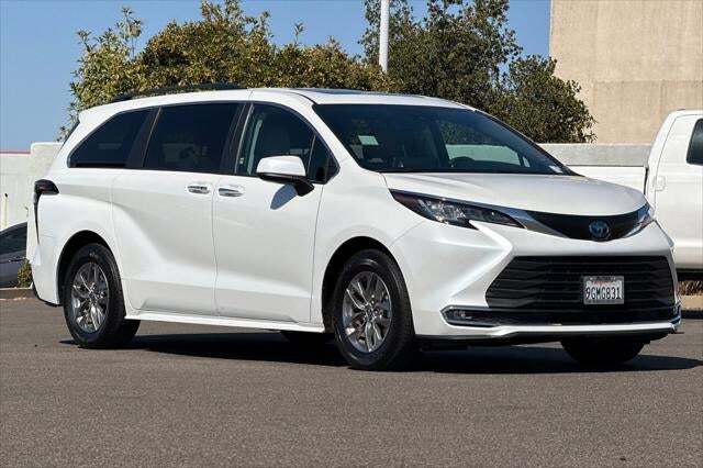 2023 Toyota Sienna XLE Roseville CA