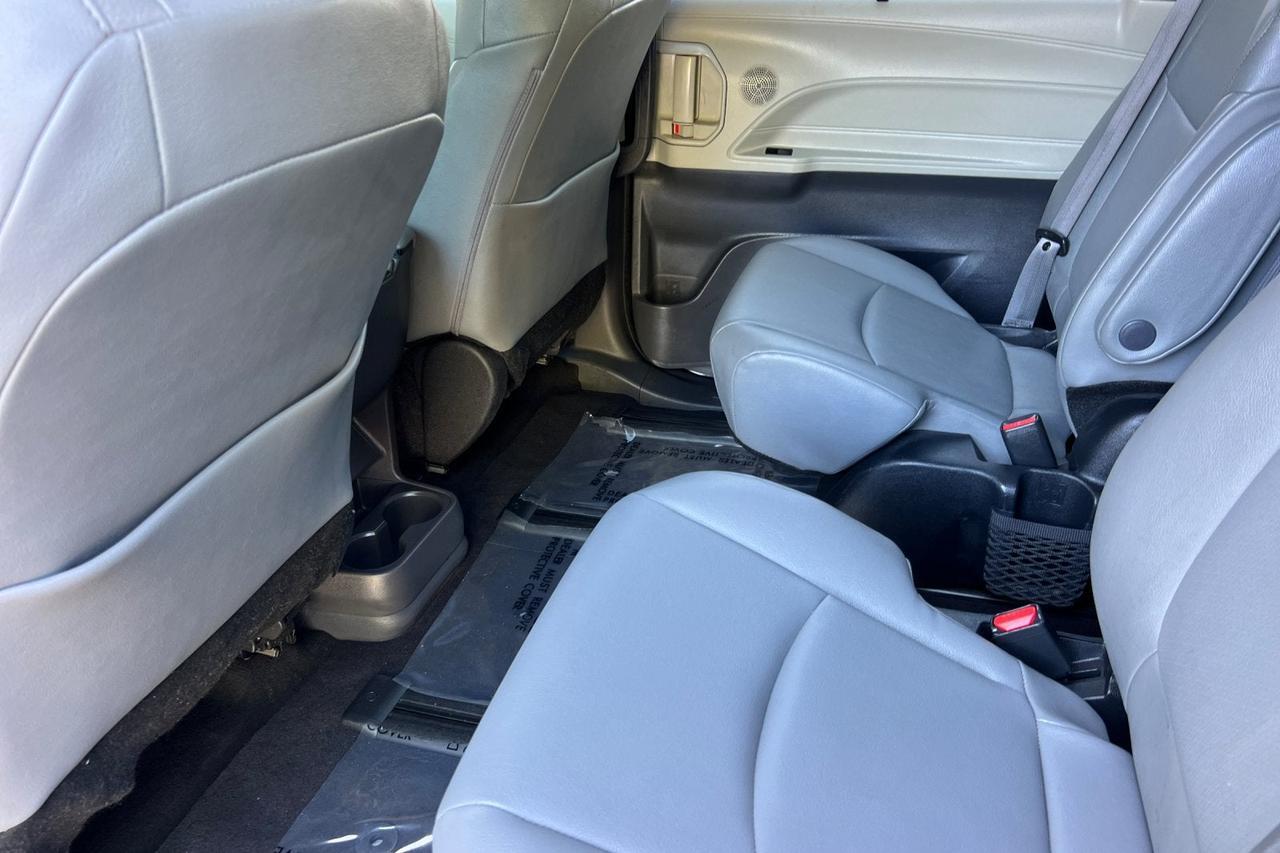 2023 Toyota Sienna XLE Roseville CA