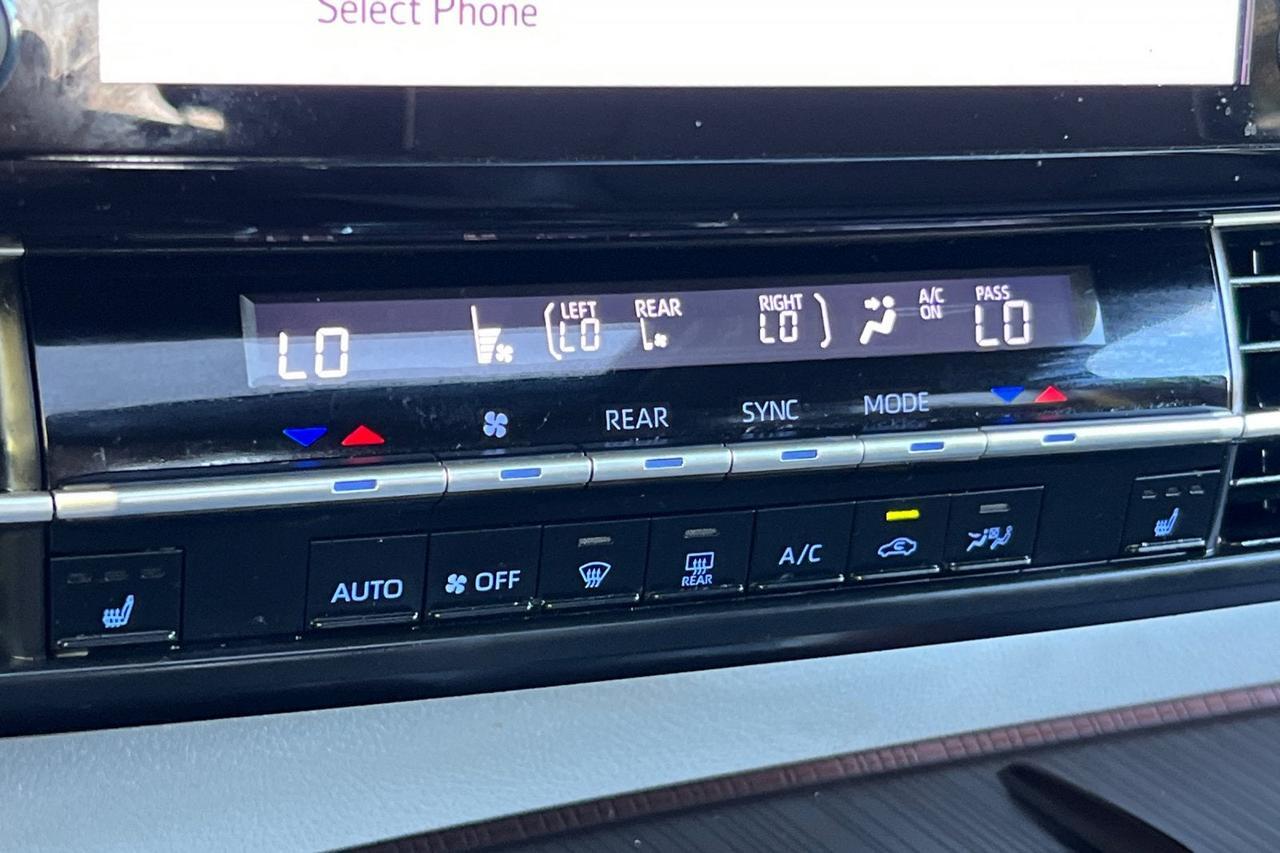 2023 Toyota Sienna XLE Roseville CA