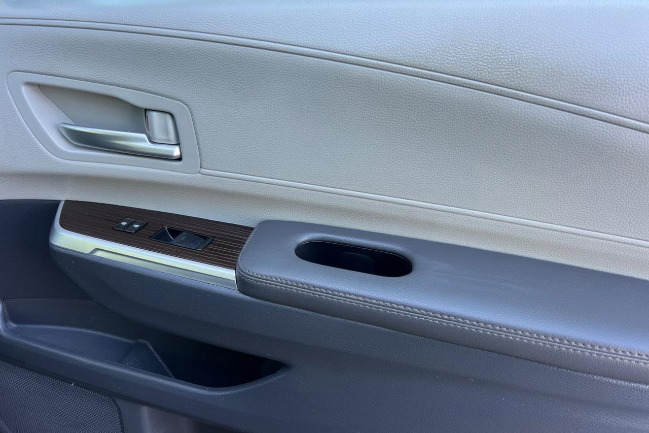 2023 Toyota Sienna XLE Roseville CA