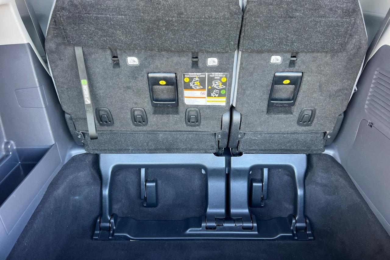 2023 Toyota Sienna XLE Roseville CA