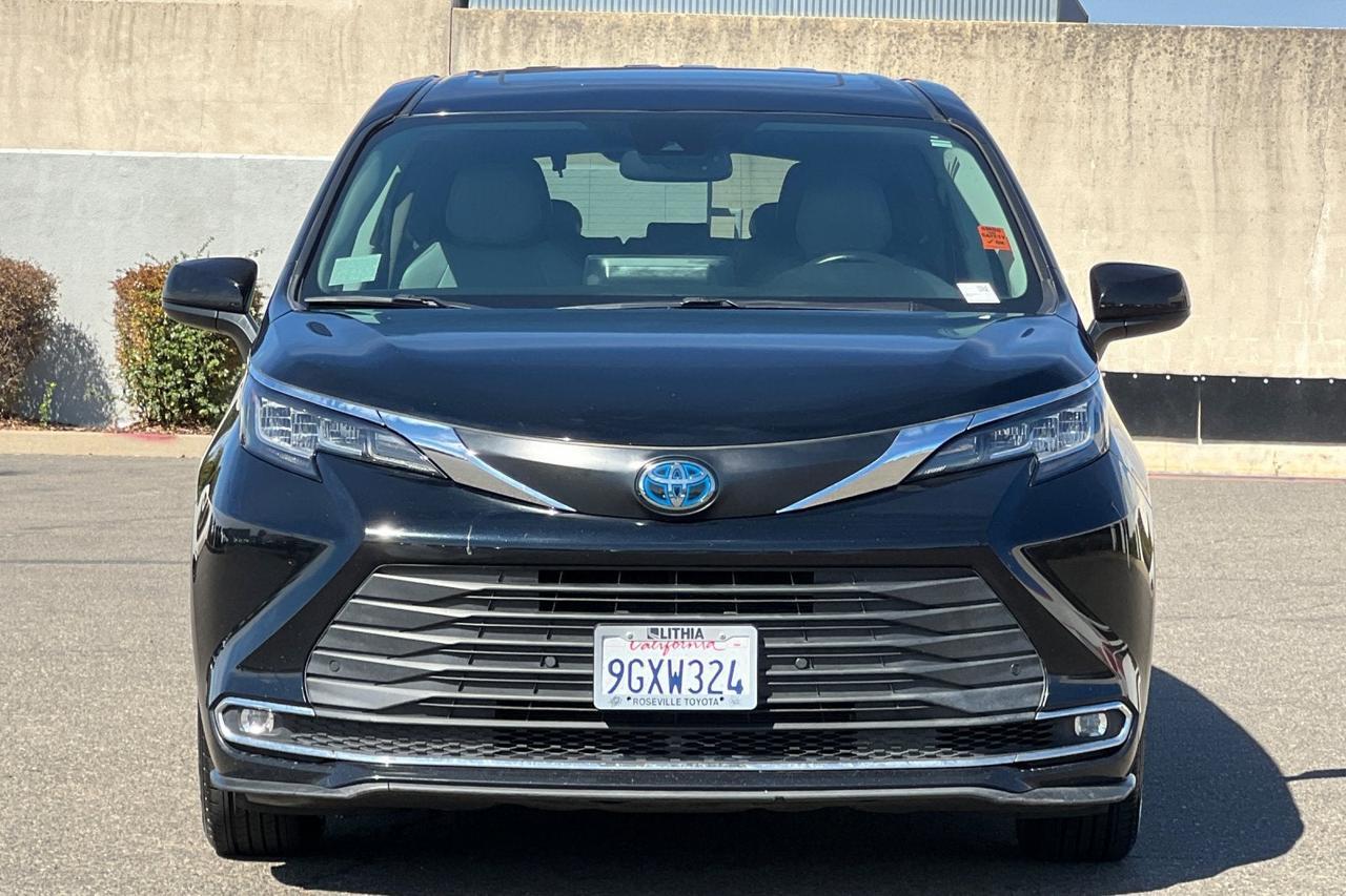 2023 Toyota Sienna XLE Roseville CA