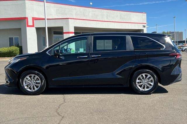 2023 Toyota Sienna XLE Roseville CA