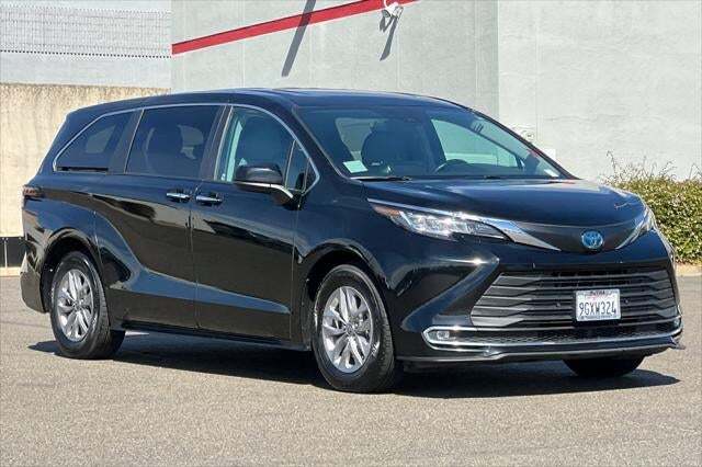 2023 Toyota Sienna XLE Roseville CA