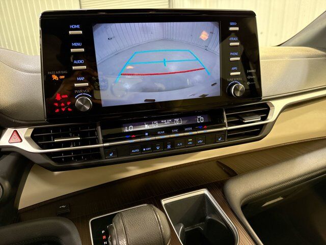 2023 Toyota Sienna XLE San Antonio TX