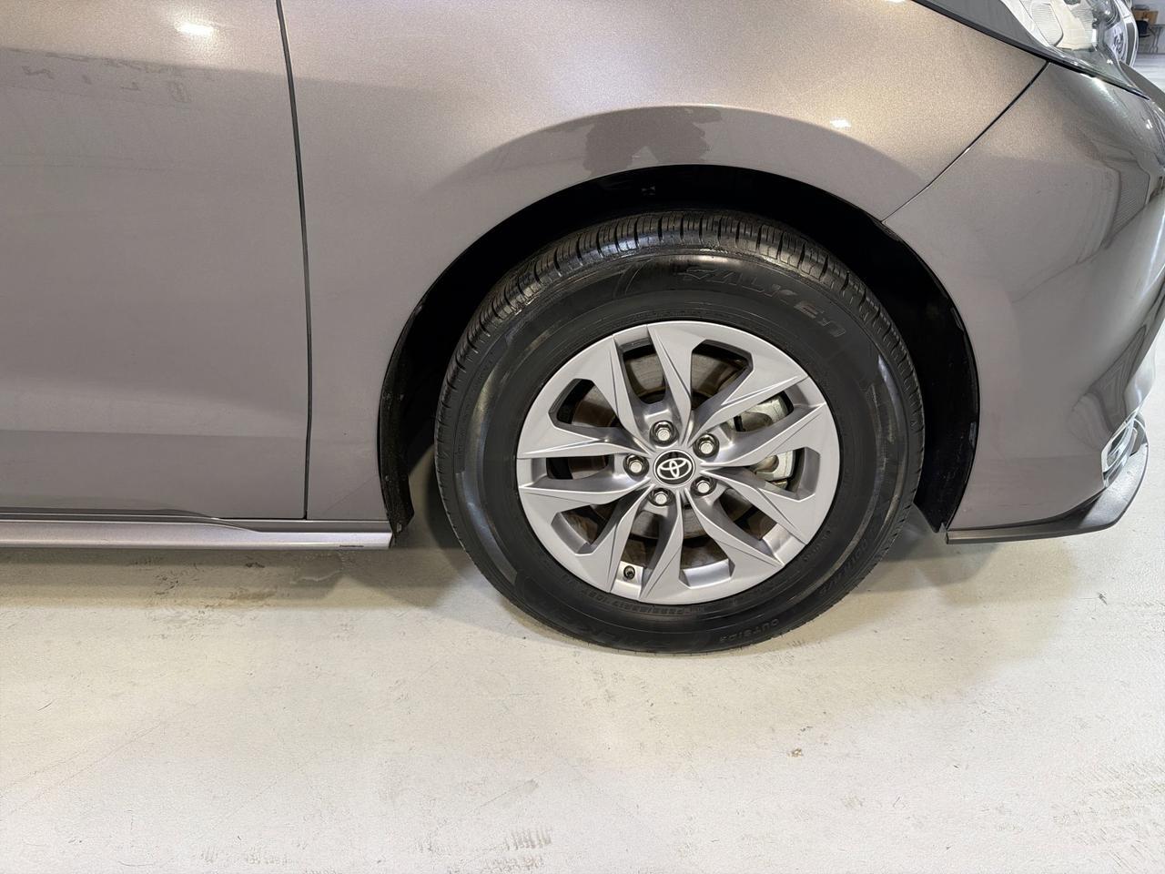 2023 Toyota Sienna XLE San Antonio TX