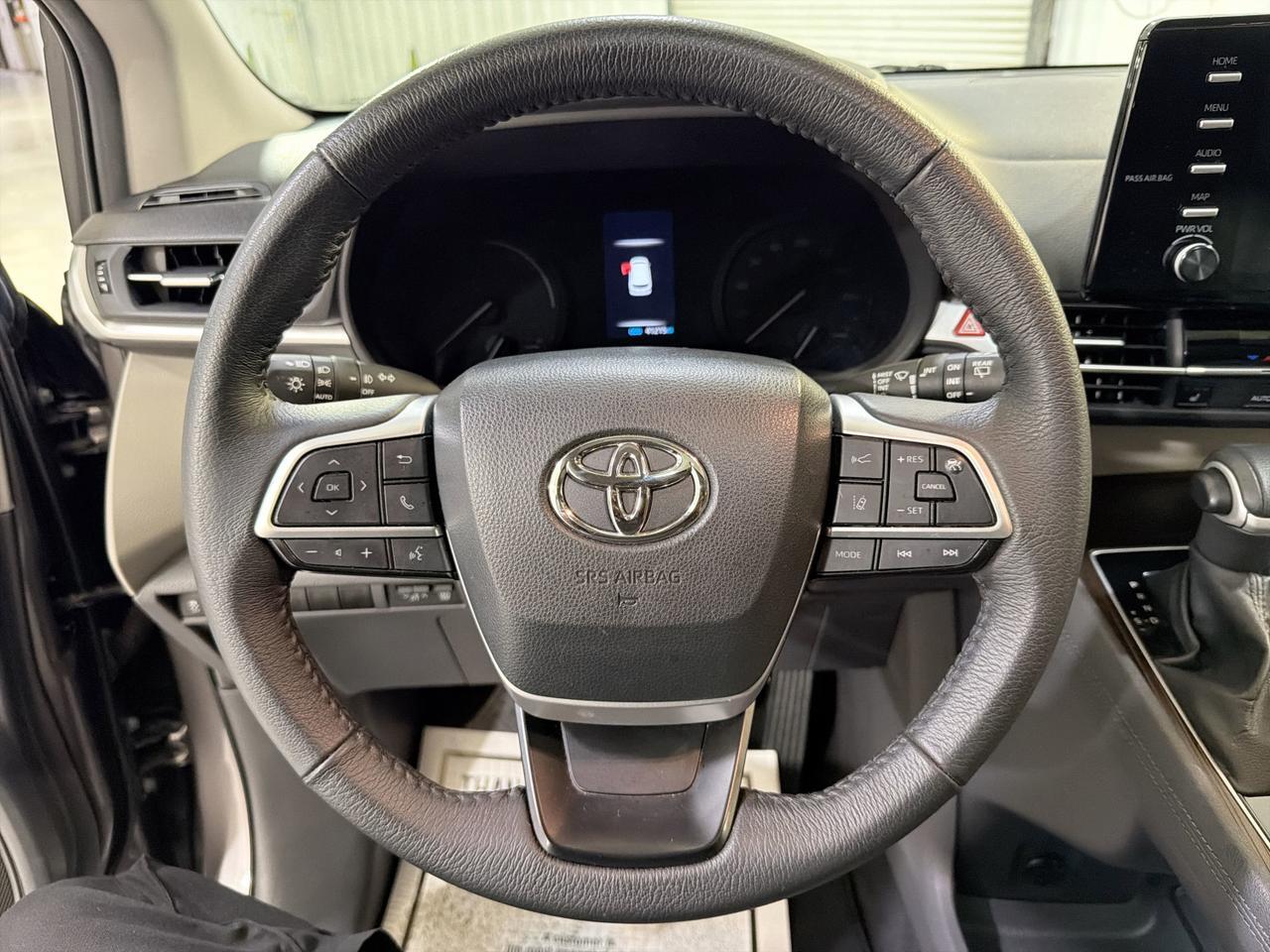 2023 Toyota Sienna XLE San Antonio TX
