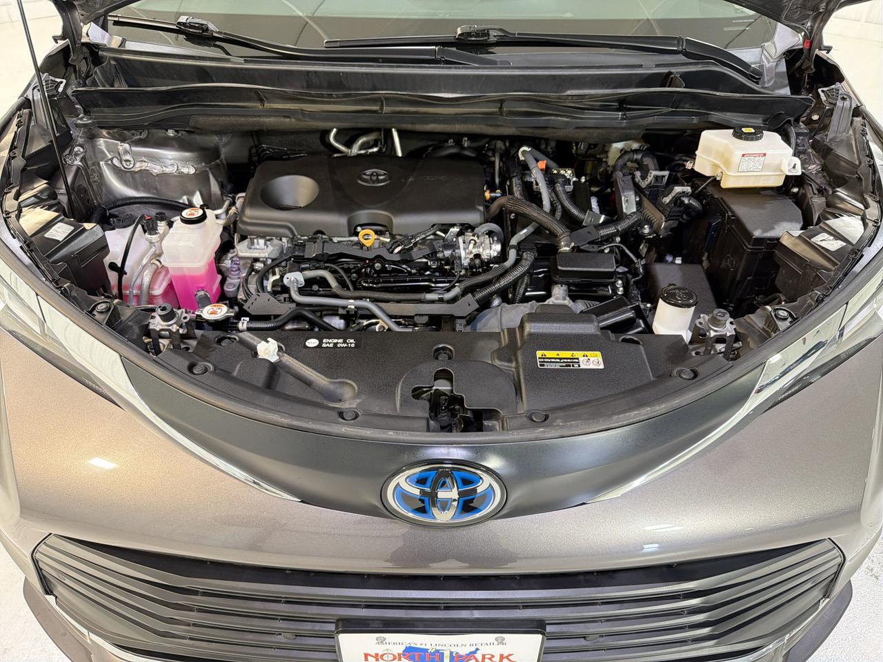 2023 Toyota Sienna XLE San Antonio TX