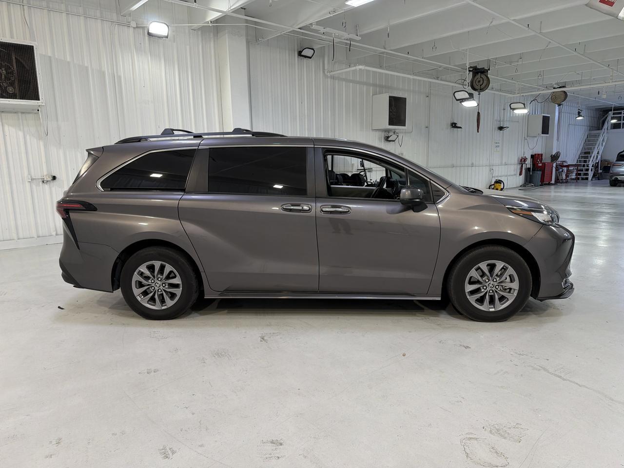 2023 Toyota Sienna XLE San Antonio TX
