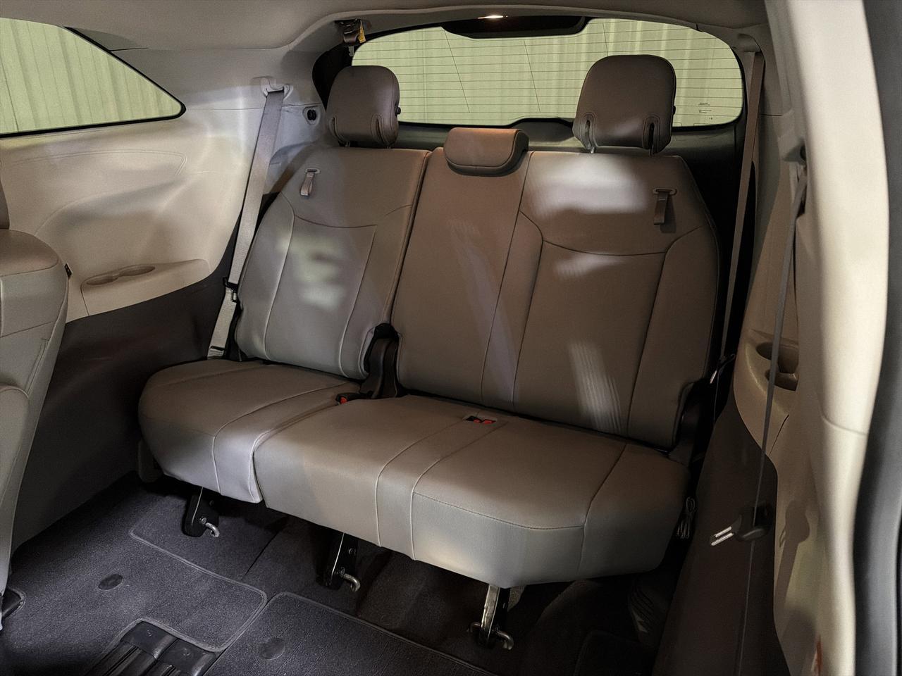 2023 Toyota Sienna XLE San Antonio TX
