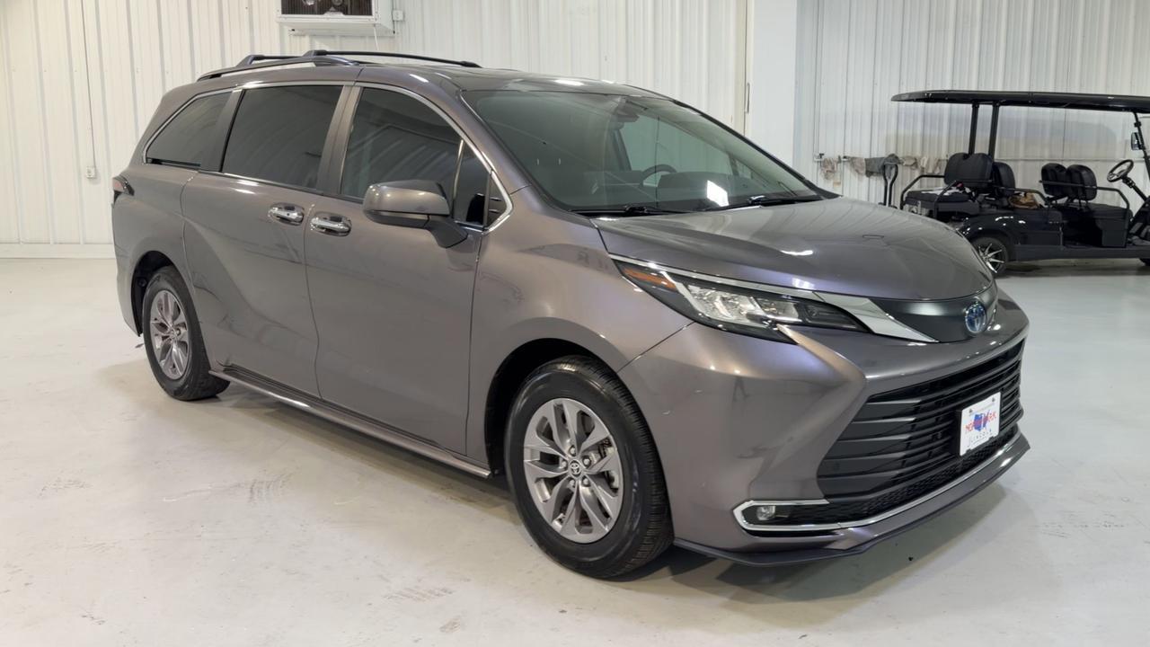 2023 Toyota Sienna XLE San Antonio TX