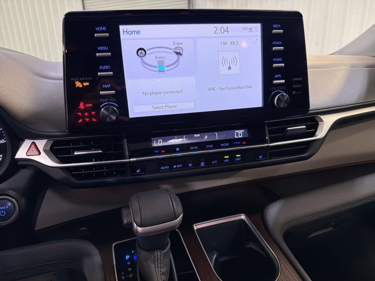 2023 Toyota Sienna XLE San Antonio TX