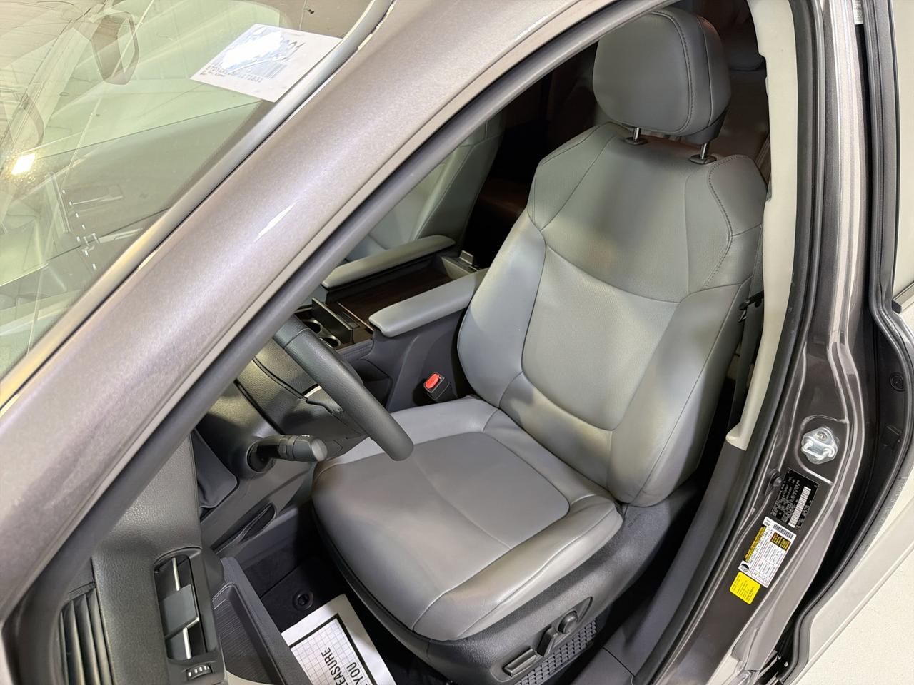 2023 Toyota Sienna XLE San Antonio TX