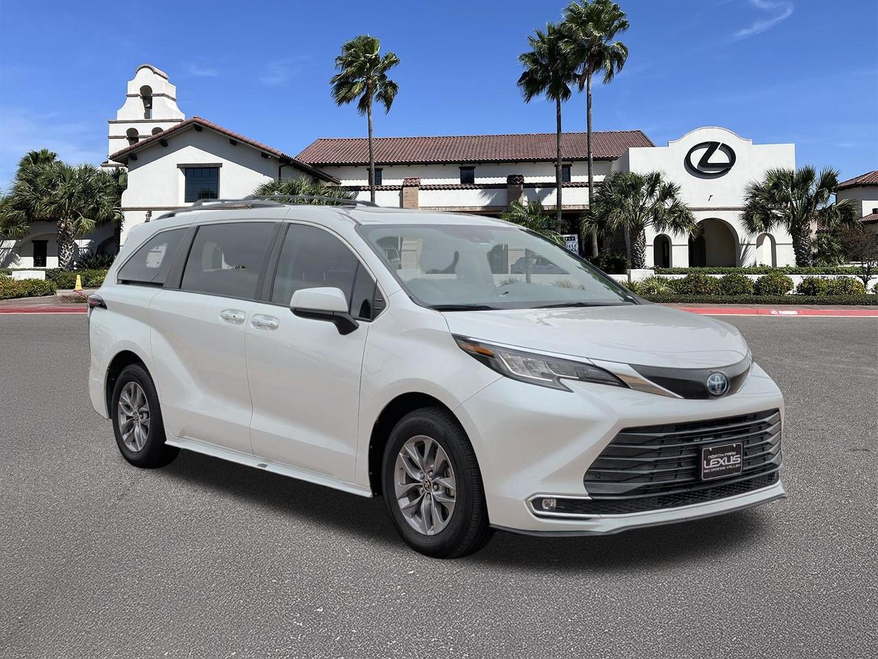 2023 Toyota Sienna
