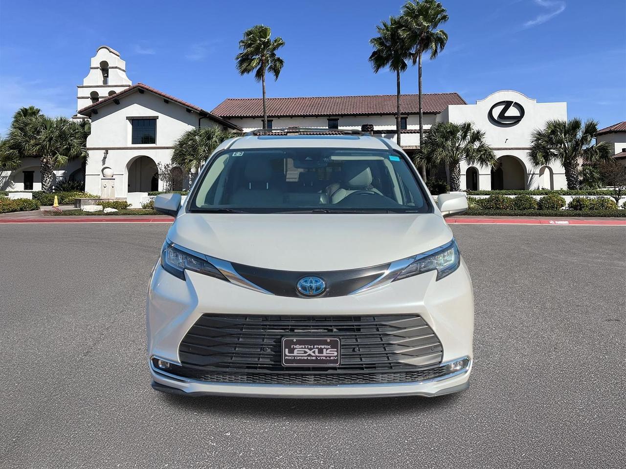 2023 Toyota Sienna XLE San Juan TX