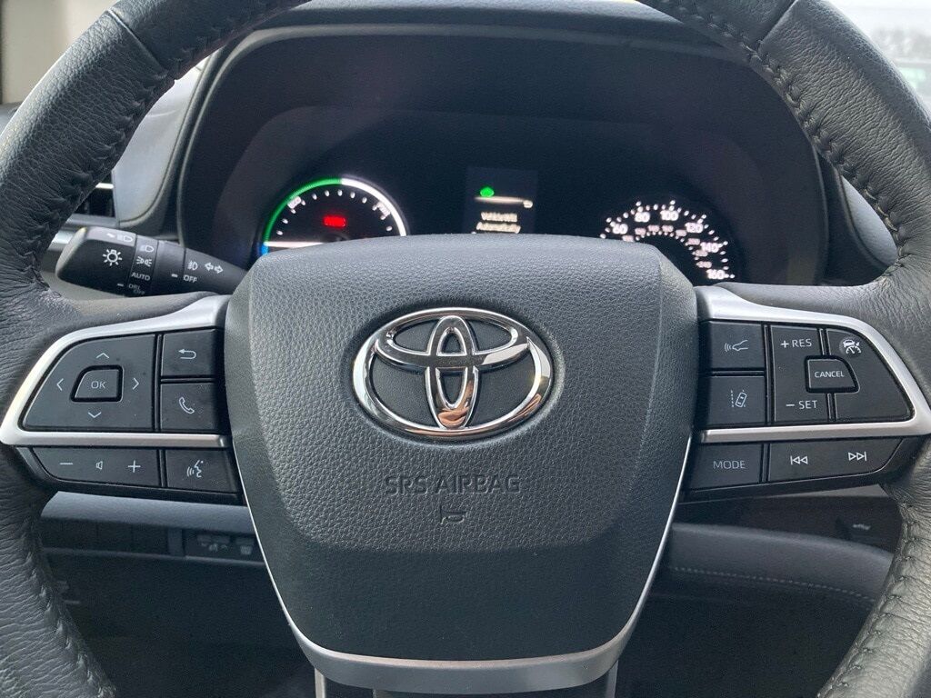 2023 Toyota Sienna XLE San Antonio TX