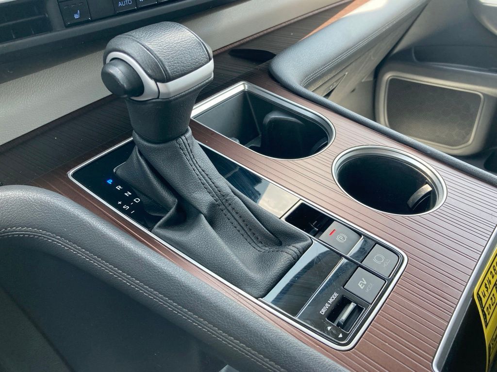 2023 Toyota Sienna XLE San Antonio TX