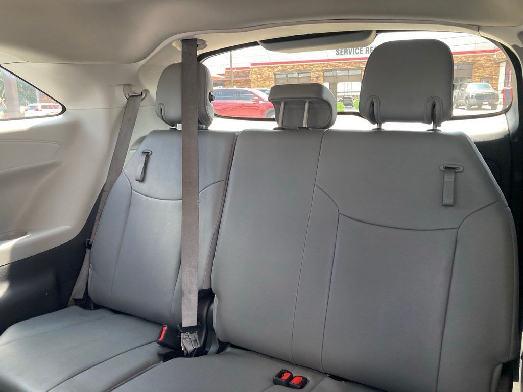 2023 Toyota Sienna XLE San Antonio TX
