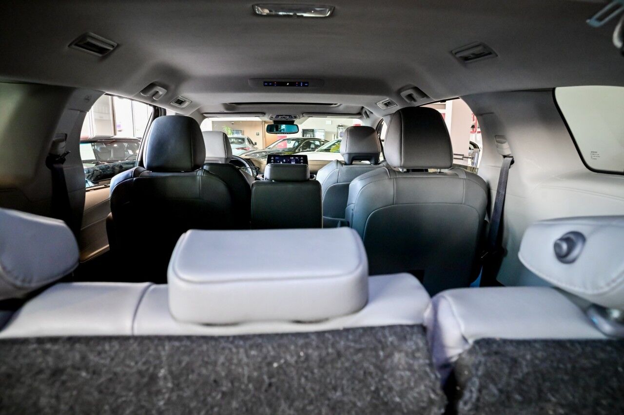 2023 Toyota Sienna XLE Springfield NJ