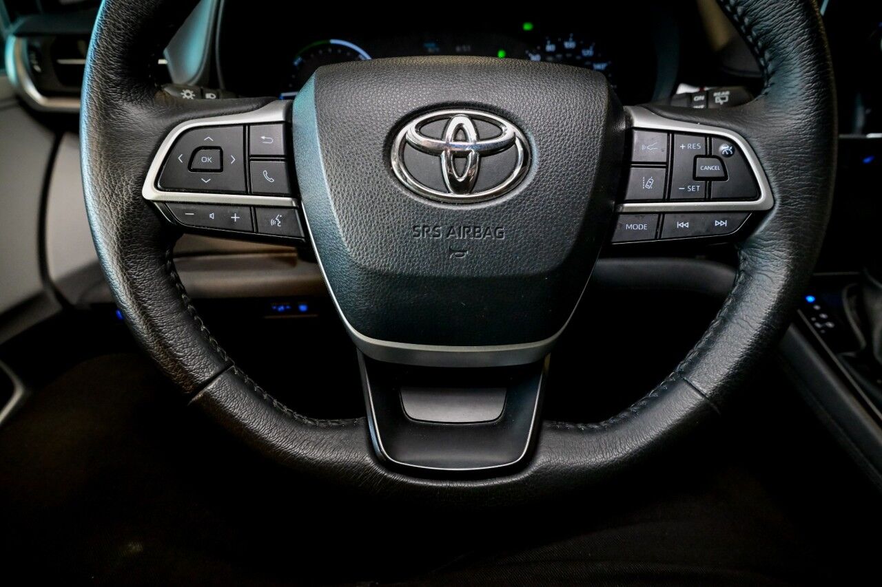 2023 Toyota Sienna XLE Springfield NJ