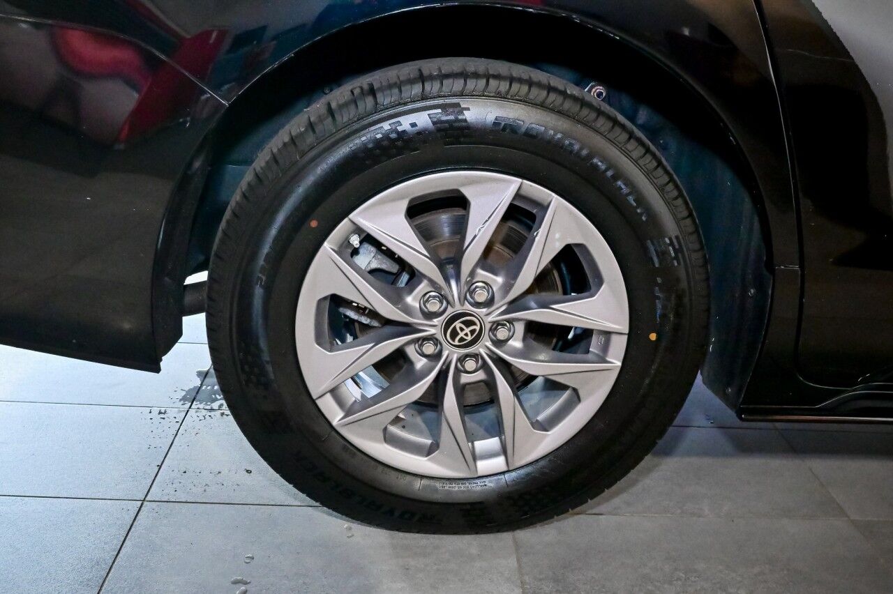 2023 Toyota Sienna XLE Springfield NJ