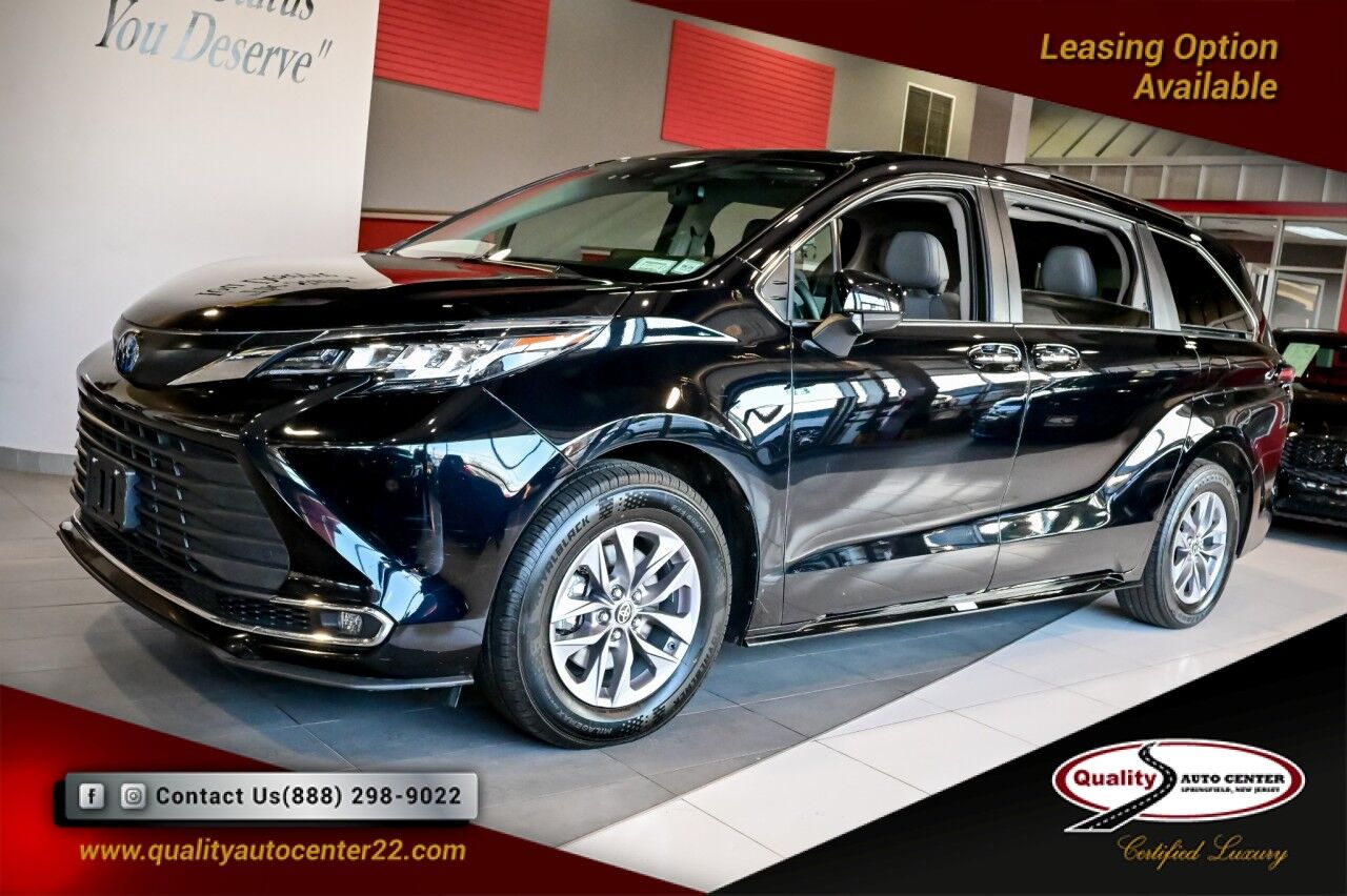 2023 Toyota Sienna XLE