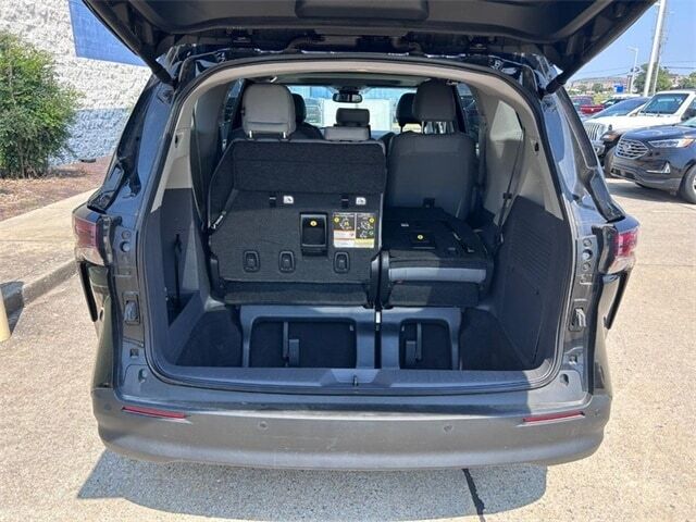 2023 Toyota Sienna XLE Cape Girardeau MO