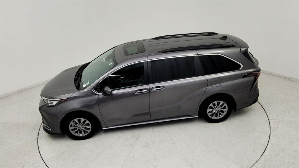2023 Toyota Sienna XLE Laurel MD
