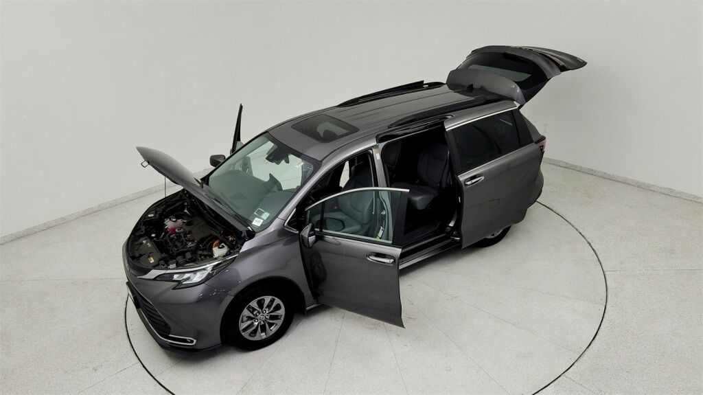 2023 Toyota Sienna XLE Laurel MD