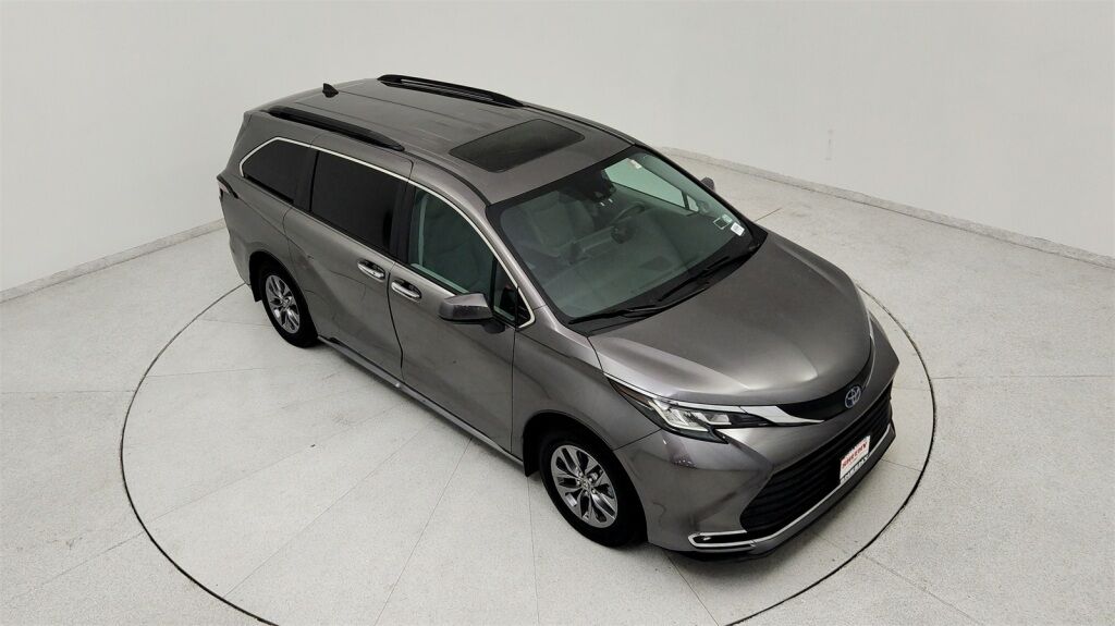 2023 Toyota Sienna XLE Laurel MD