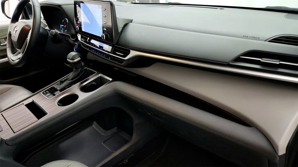 2023 Toyota Sienna XLE Laurel MD