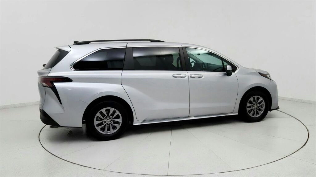 2023 Toyota Sienna XLE Laurel MD