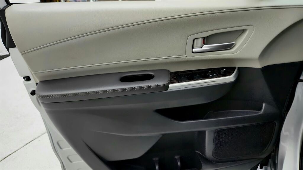 2023 Toyota Sienna XLE Laurel MD