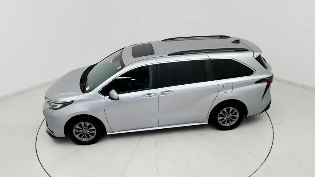 2023 Toyota Sienna XLE Laurel MD