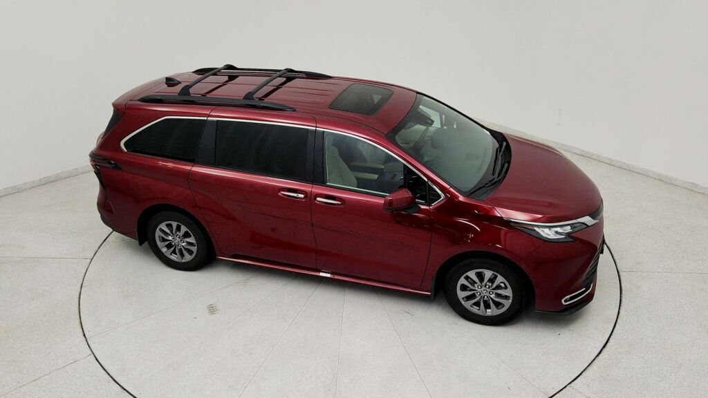 2023 Toyota Sienna XLE Laurel MD