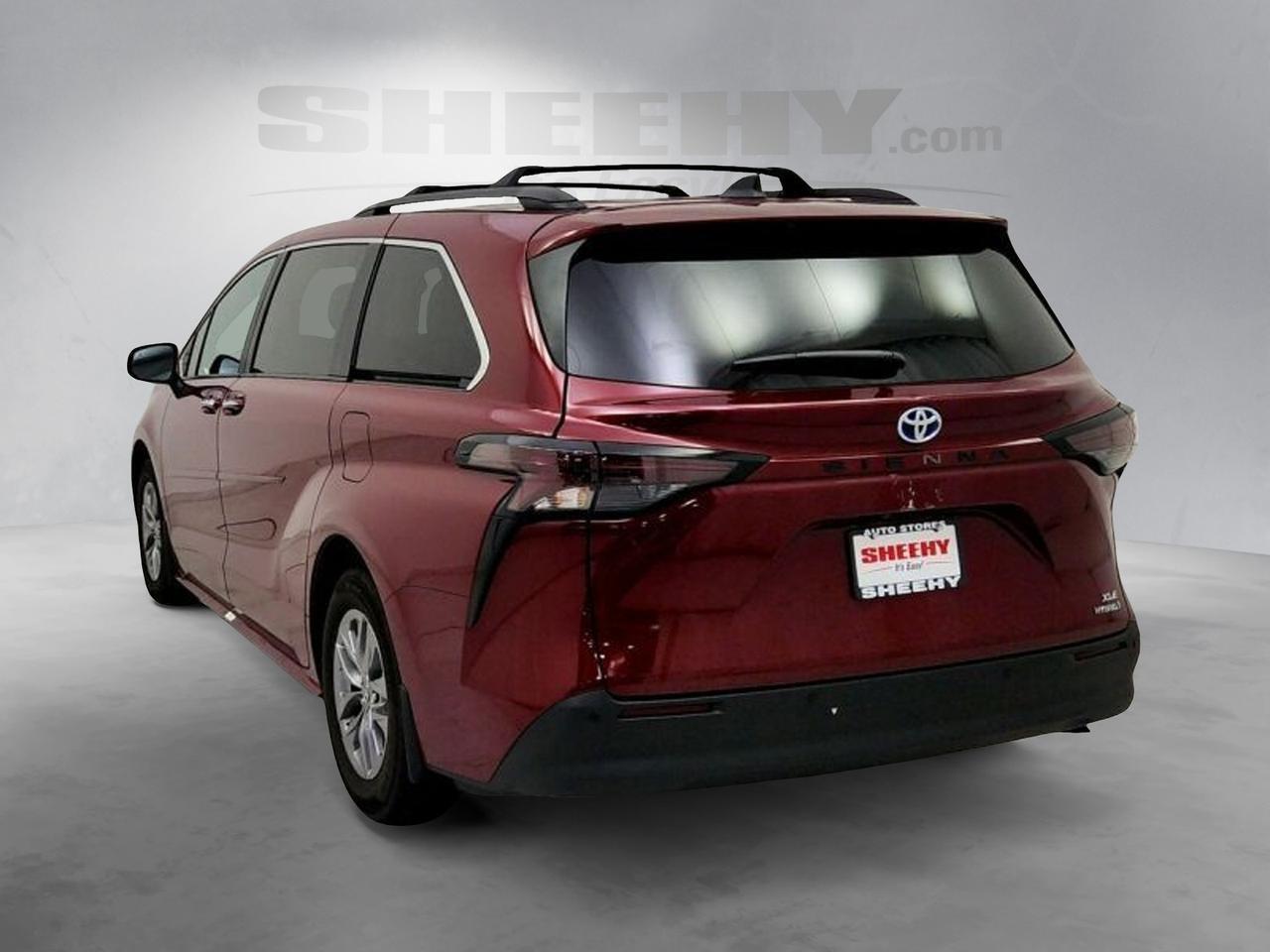 2023 Toyota Sienna XLE Laurel MD