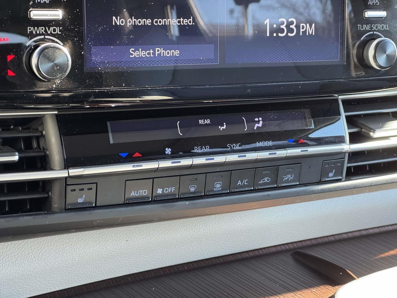 2023 Toyota Sienna XLE Fredericksburg VA