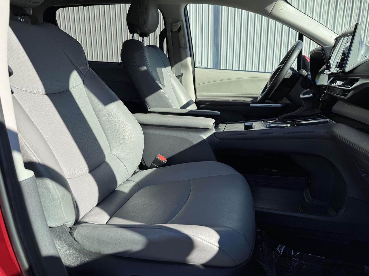 2023 Toyota Sienna XLE Fredericksburg VA
