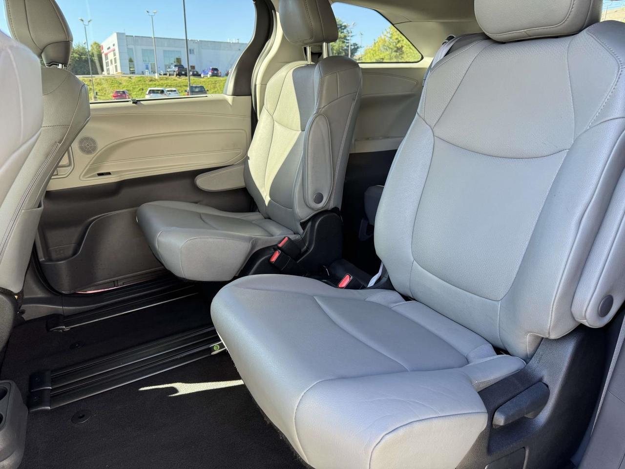 2023 Toyota Sienna XLE Fredericksburg VA
