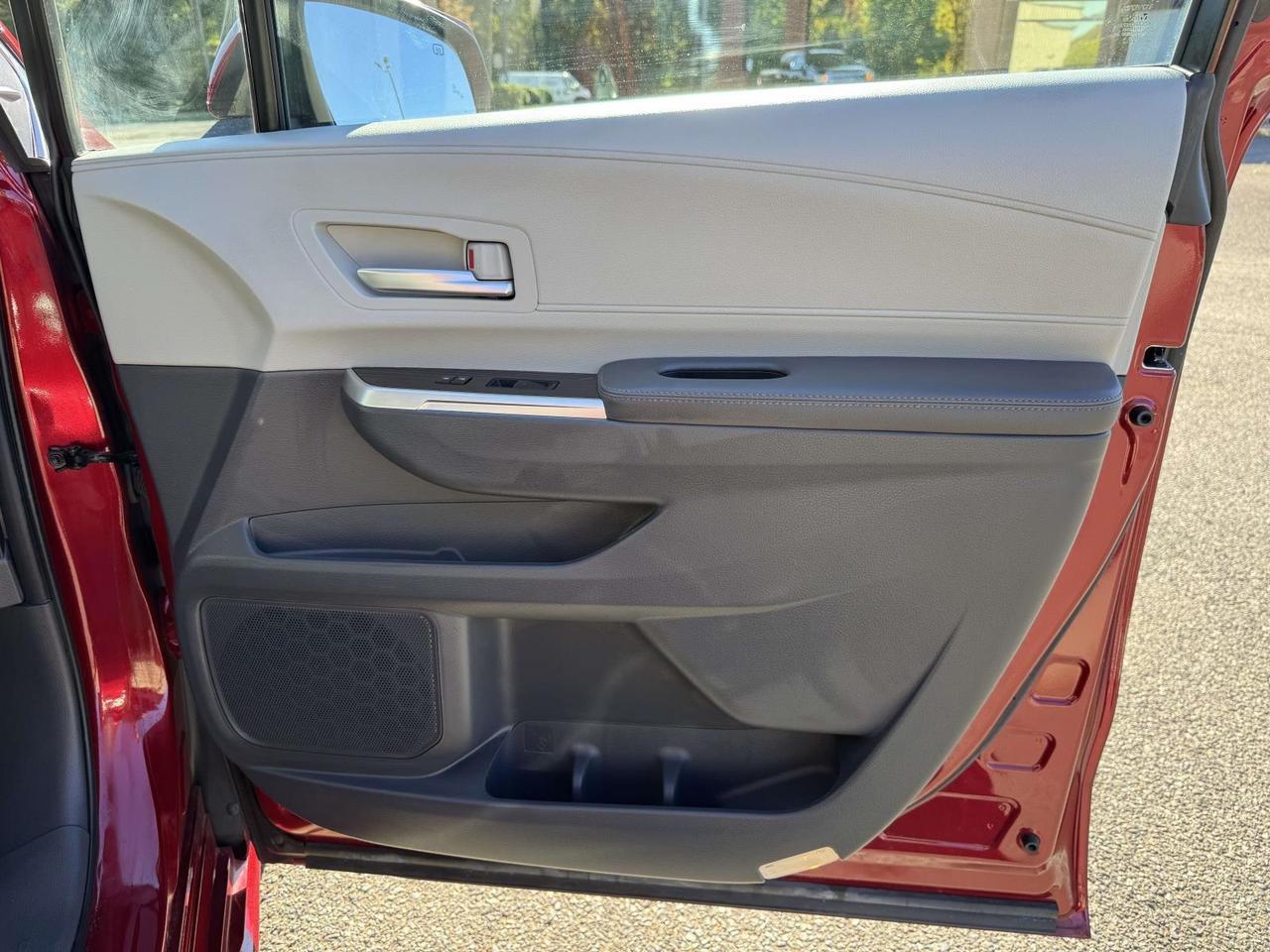 2023 Toyota Sienna XLE Fredericksburg VA