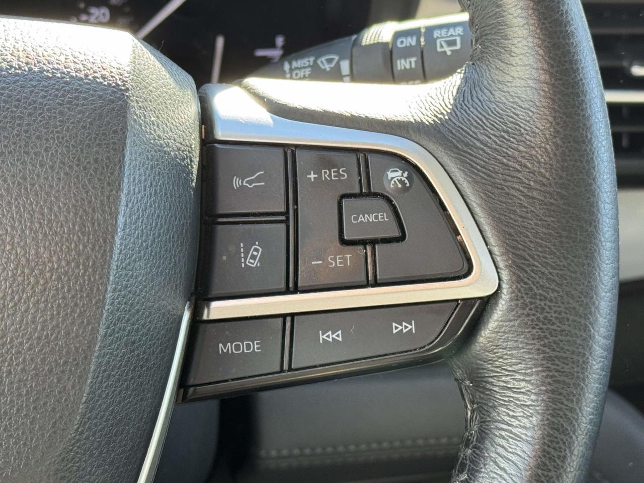 2023 Toyota Sienna XLE Fredericksburg VA